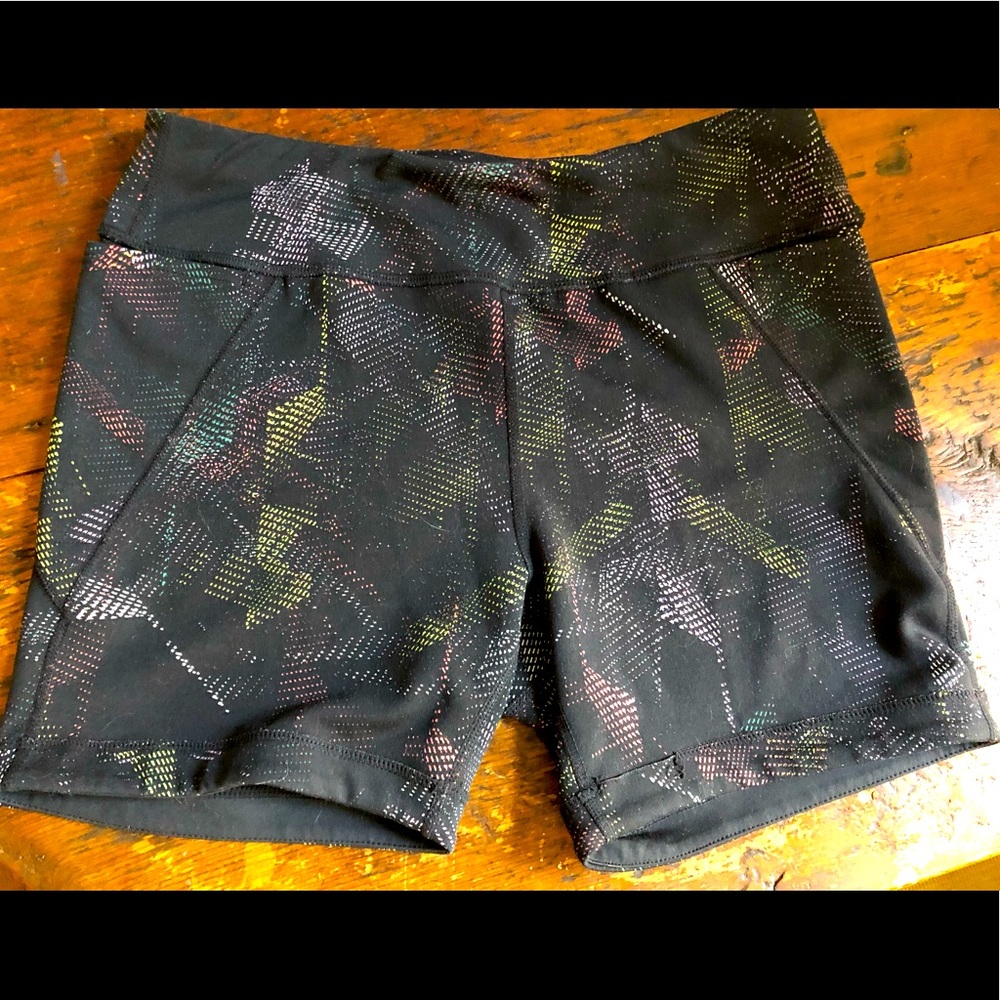 Adorable functional Athleta Reversible bike shorts